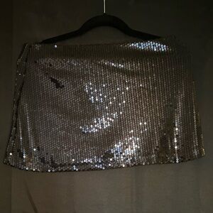 Juniors Black sequin mini skirt